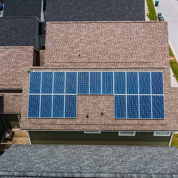 Lee más sobre el artículo Tejas fotovoltaicas como material de construcción